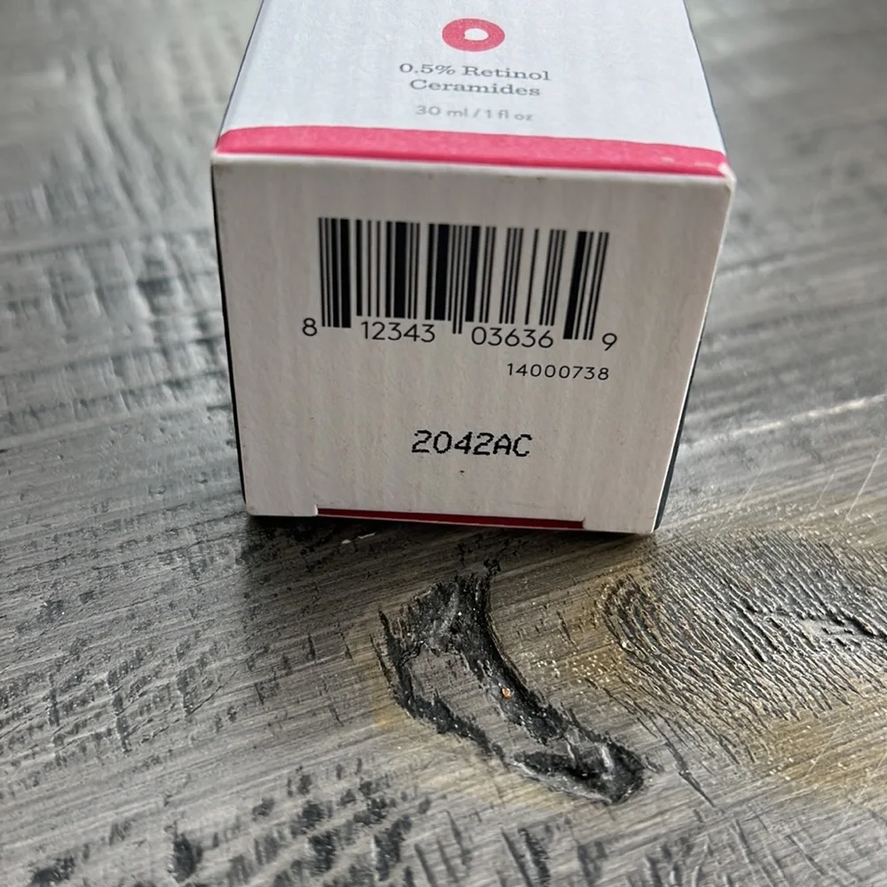 Drunk Elephant A-Gloei Maretinol oil - Picture 3 of 9